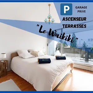 https://waikikigarage-terrasse-fibre-ensoleill-calme.hotels-rhonealpes.com