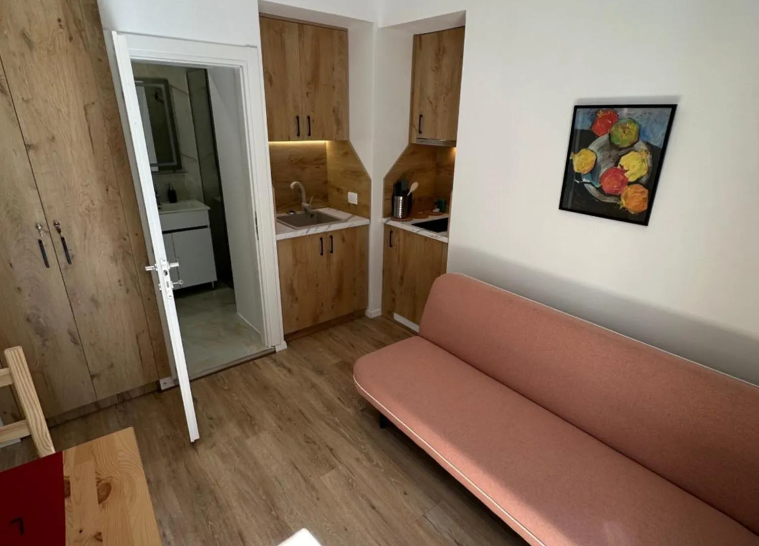 New Bazaar Studios Tirana Apartment