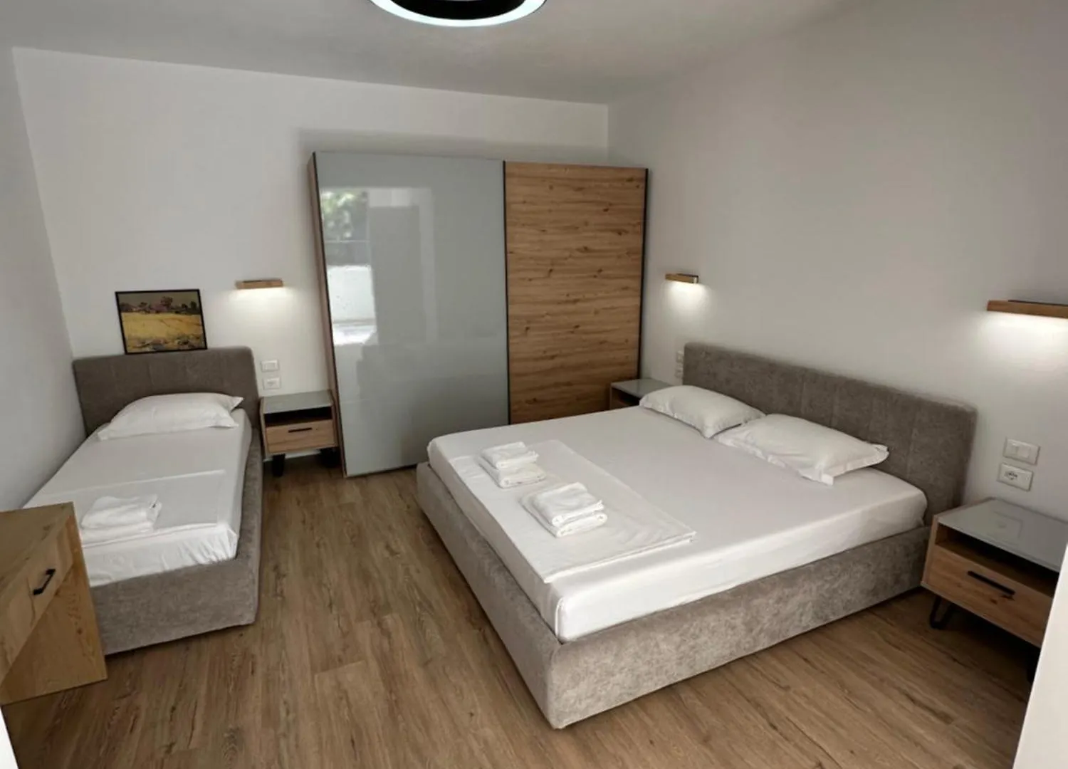 New Bazaar Studios Tirana Apartment